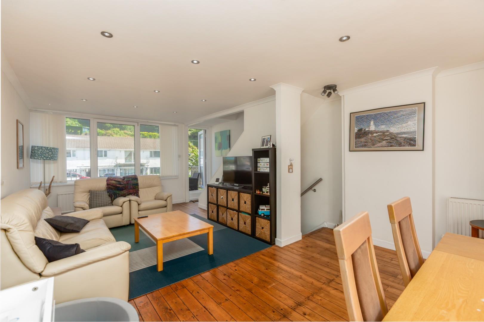 Plunch Lane, Mumbles, Swansea, SA3 4JE